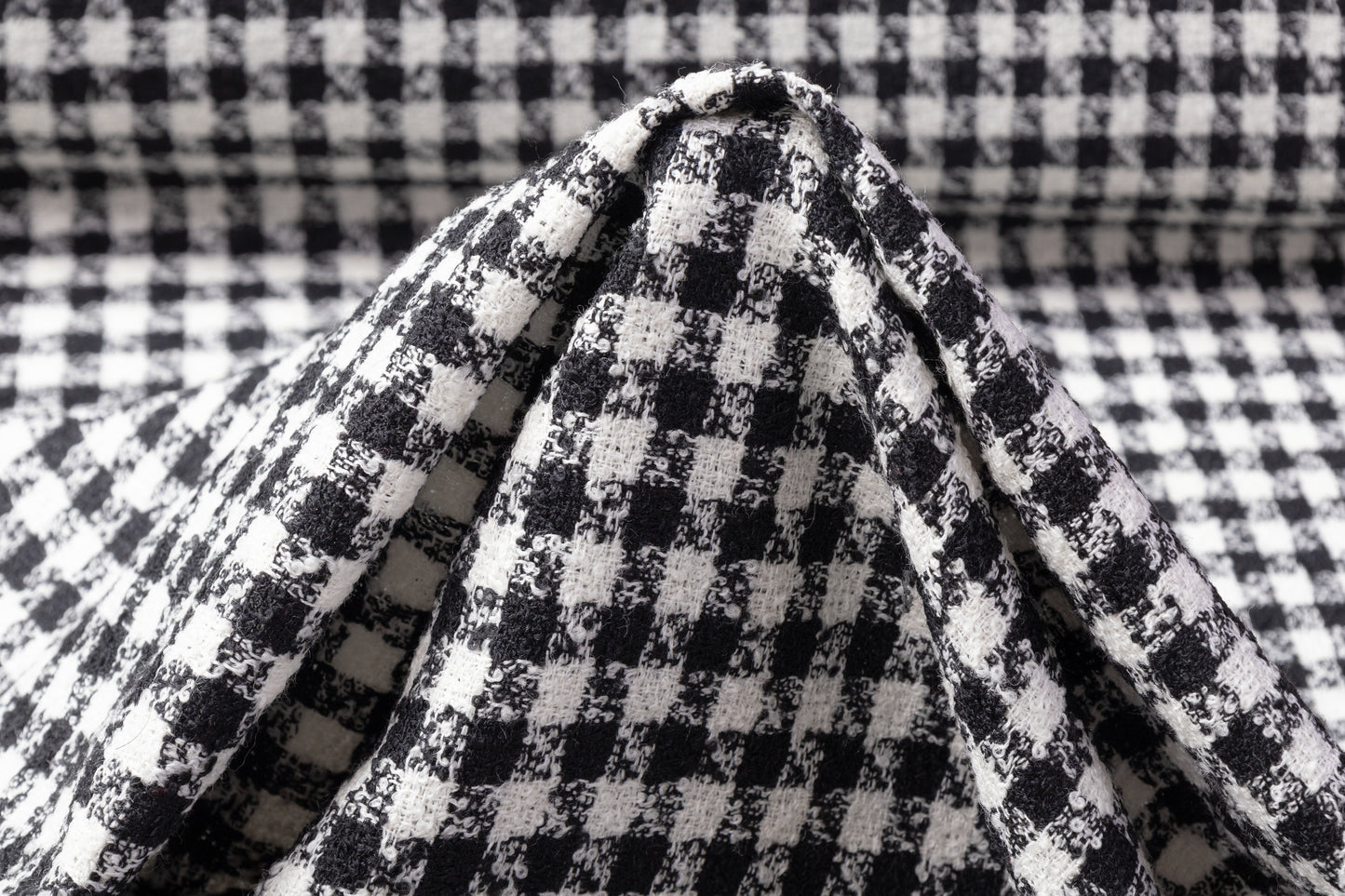 Checked Italian Wool Boucle Tweed - Black / White