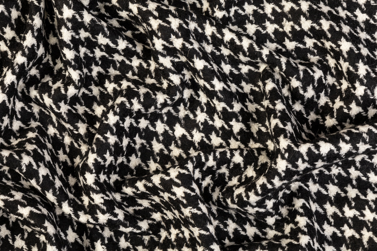 Houndstooth Wool Tweed - Black and White