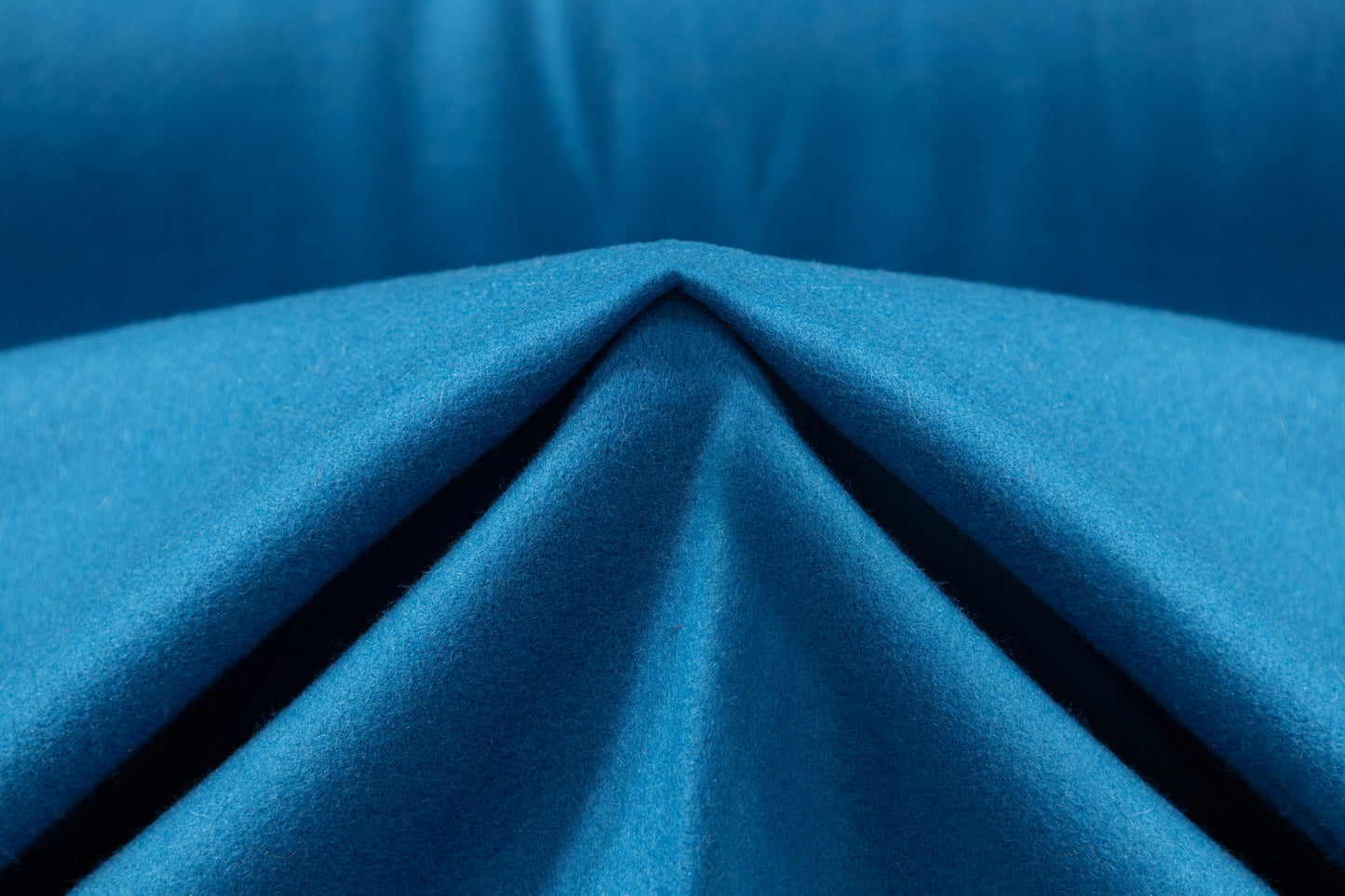 Poly Wool Coating - Blue