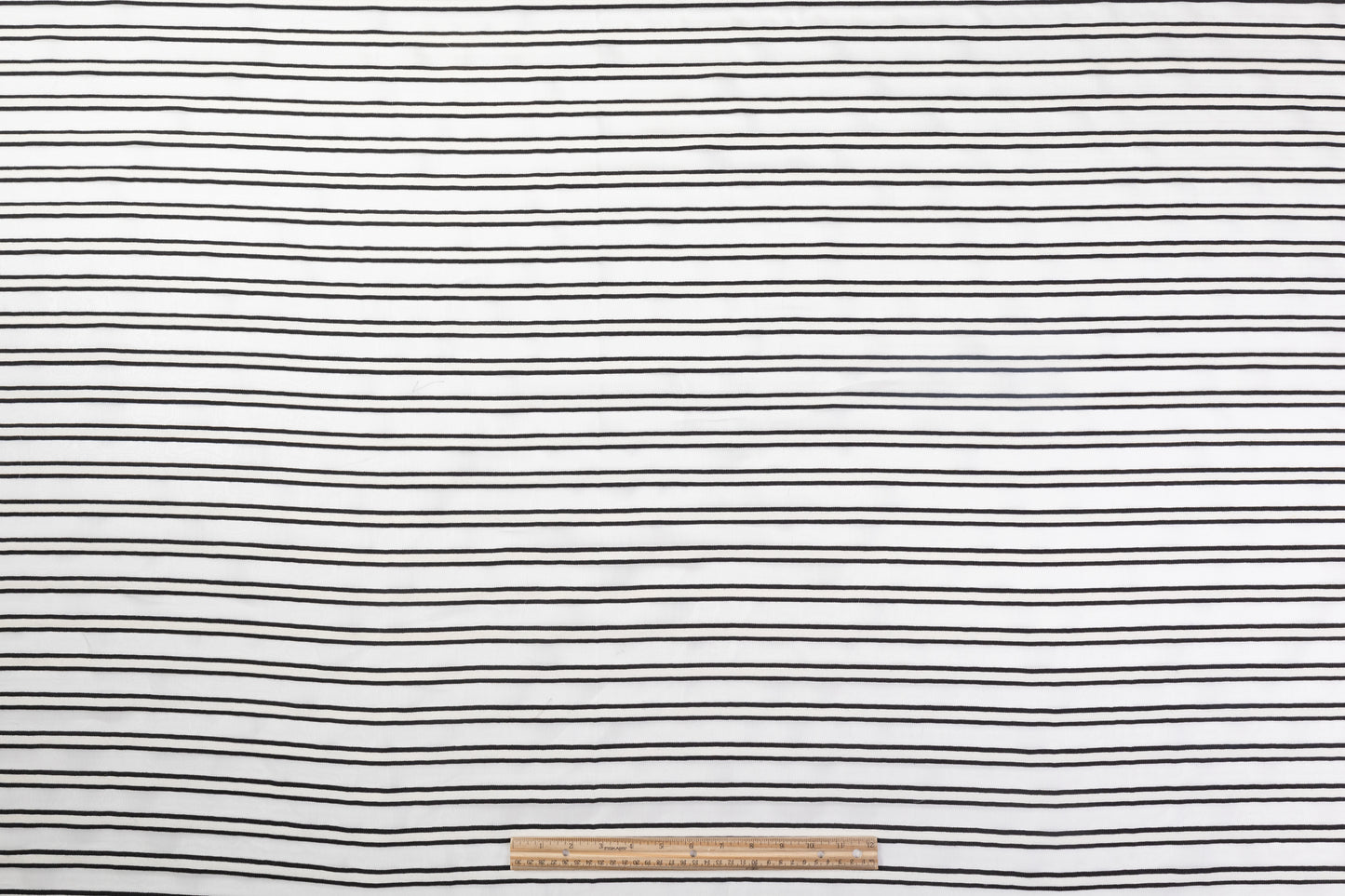 Striped Silk Burnout - Black / white