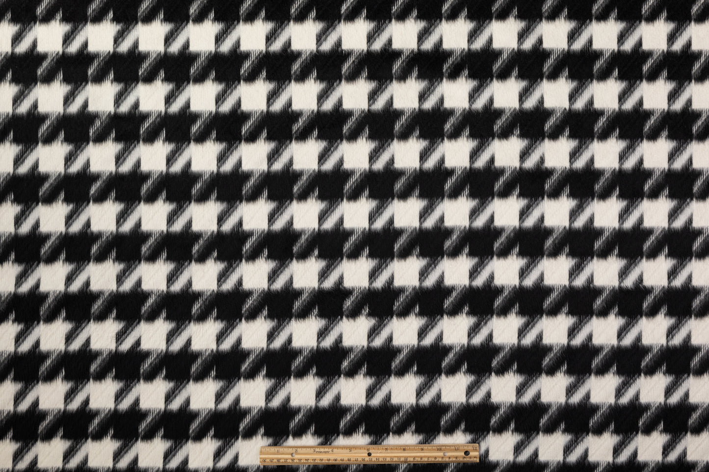 Houndstooth Italian Wool Blend Coating - Black / White