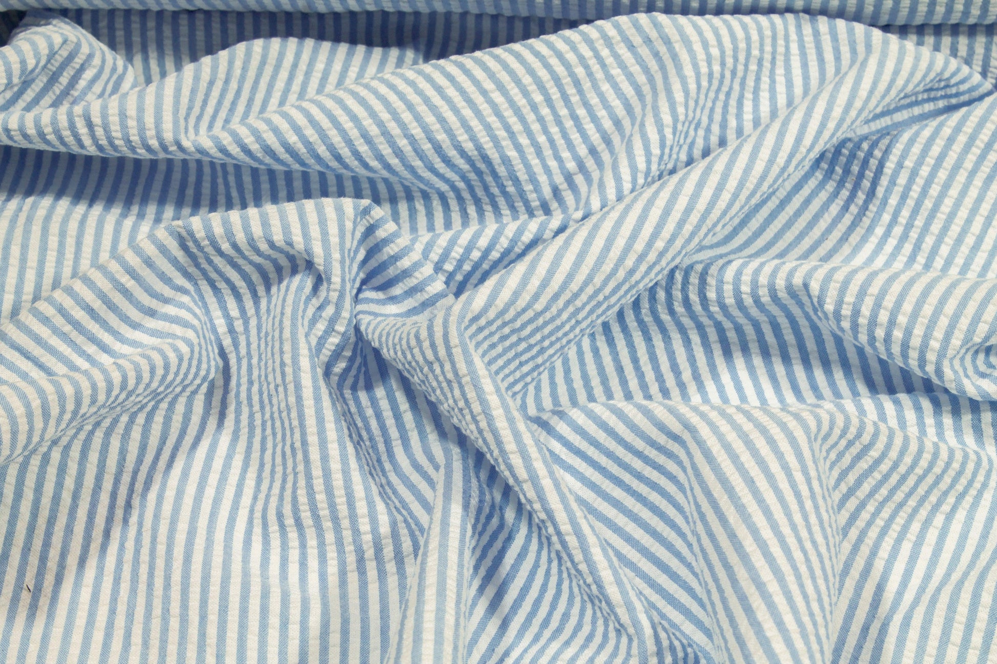 Wylie Dark Blue and White Candy Striped Polyester and Cotton Seersucker -  Seersucker - Cotton - Fashion Fabrics