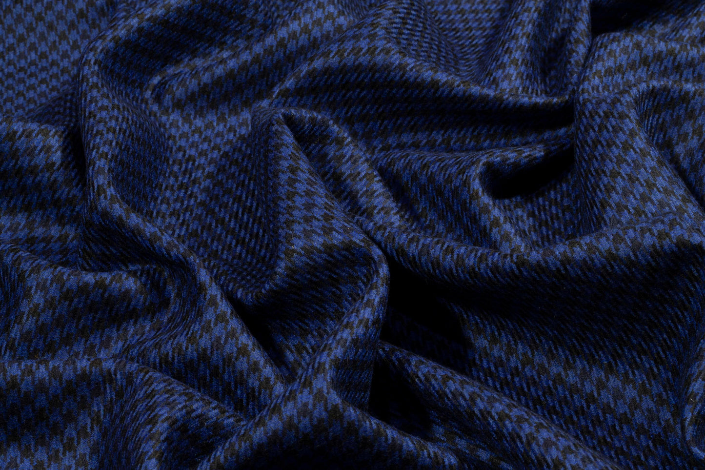 Blue and Black Houndstooth Italian Wool Suiting - Prime Fabrics